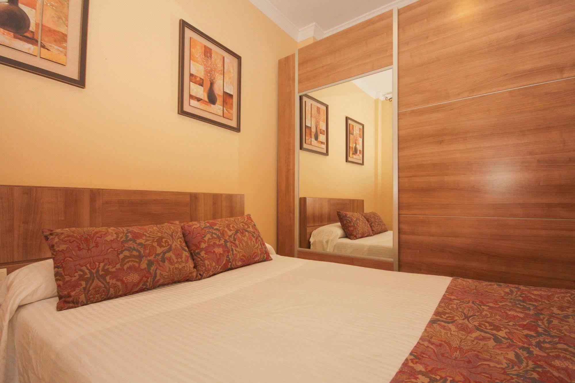 Hostal Costa Azul Granada Bagian luar foto