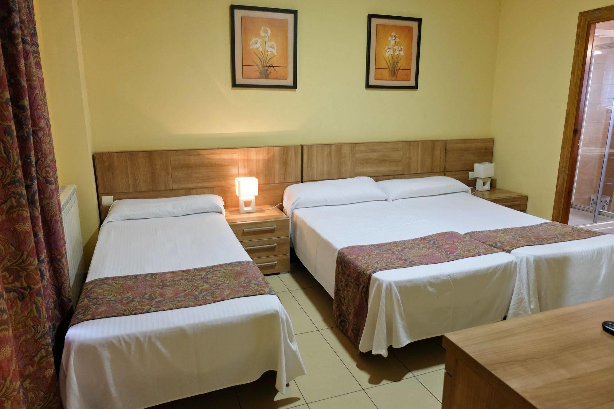 Hostal Costa Azul Granada Bagian luar foto